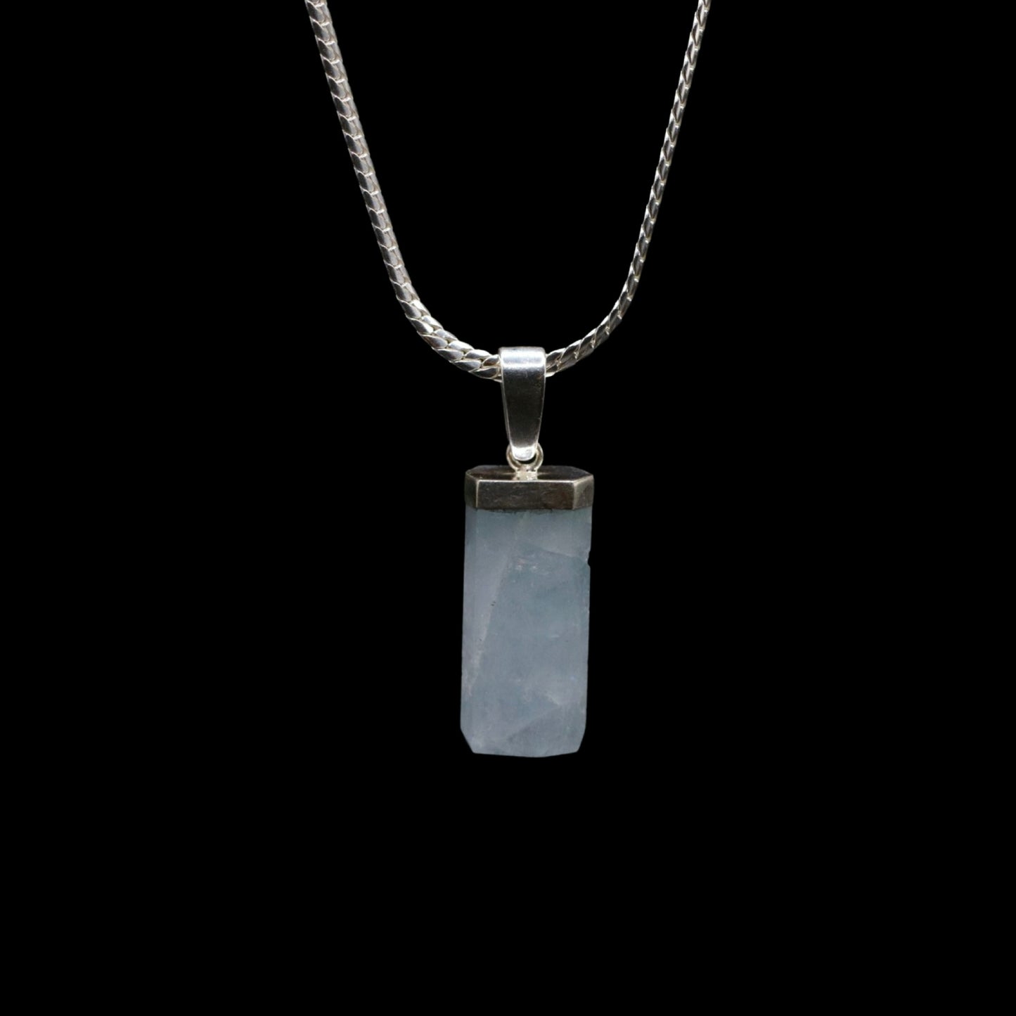 Natural Aquamarine on Beveled Curb