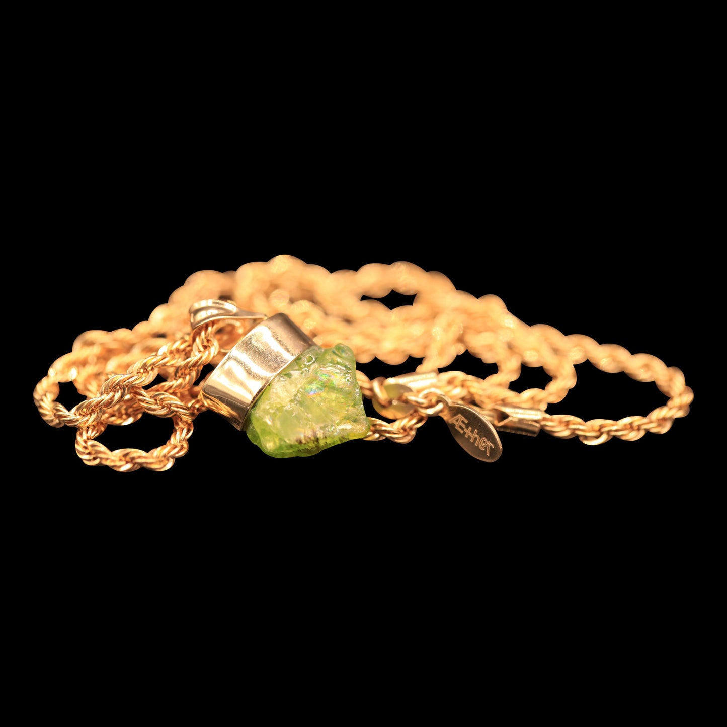 8 CARAT NATURAL UNTREATED SOUTH AFRICAN PERIDOT GEM ON ROPE