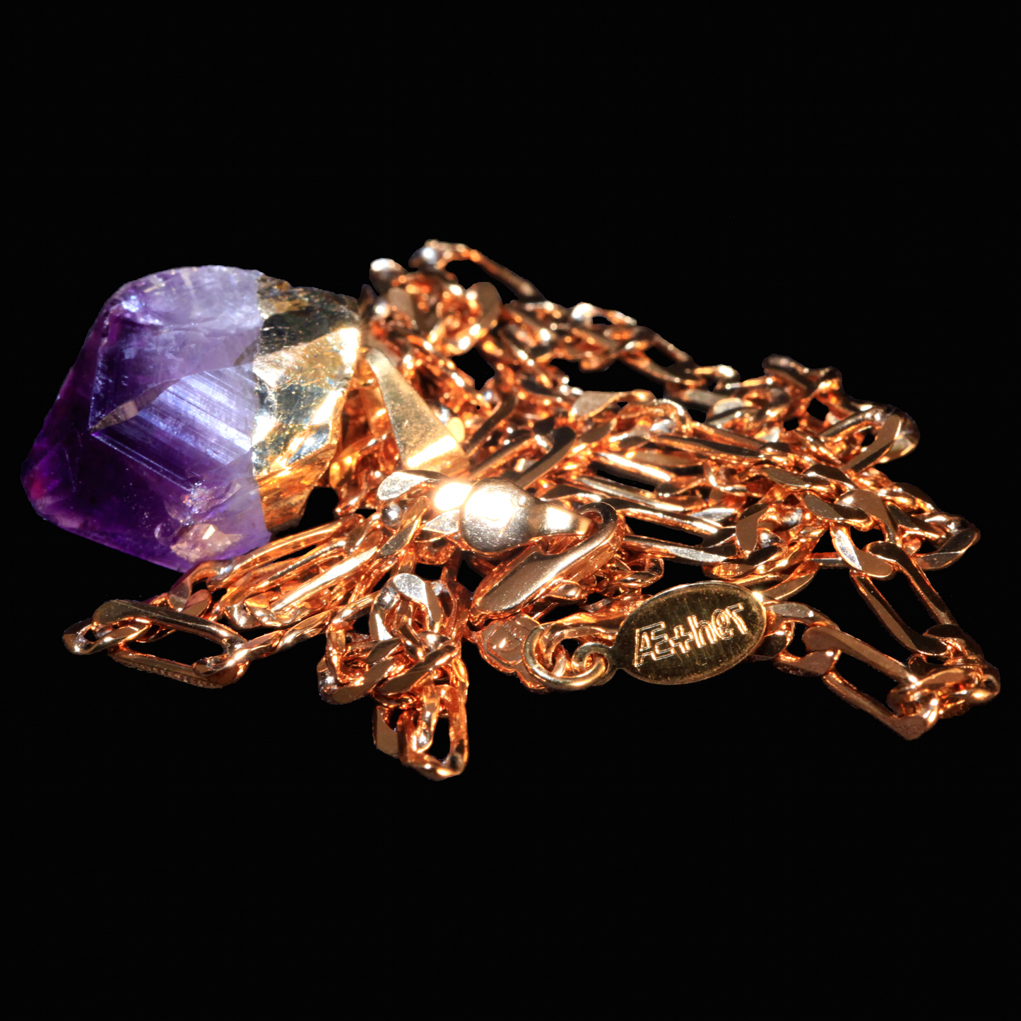 Raw Amethyst Point on Figaro