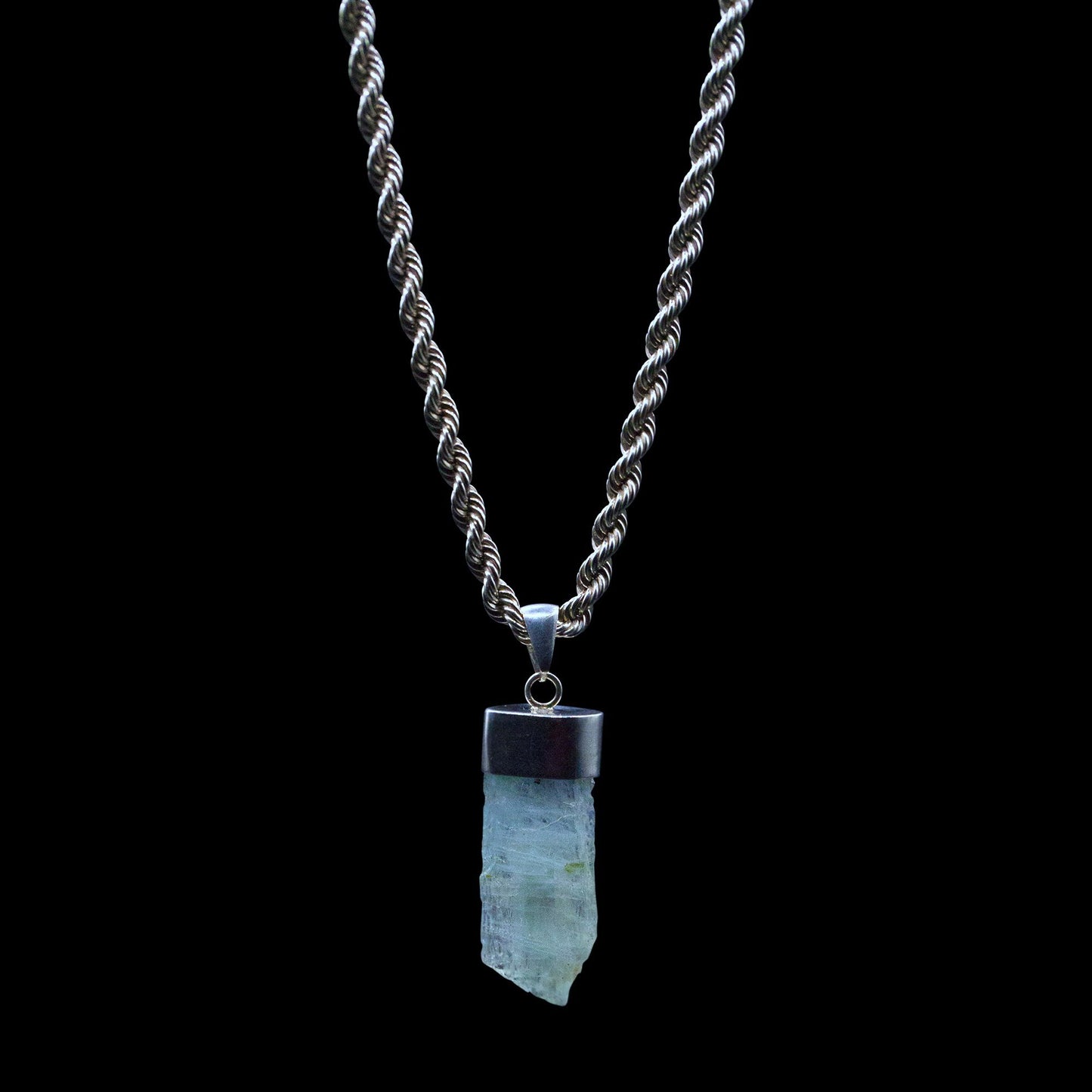 Raw Aquamarine Blade on Sterling Silver Figaro