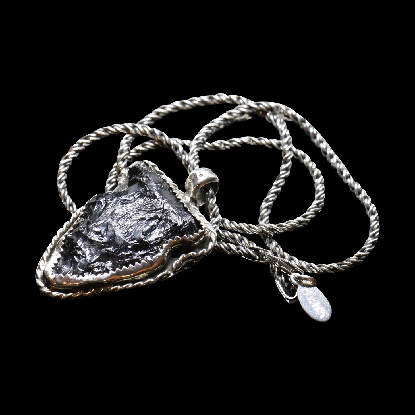 BLACKOUT OBSIDIAN ARROWHEAD