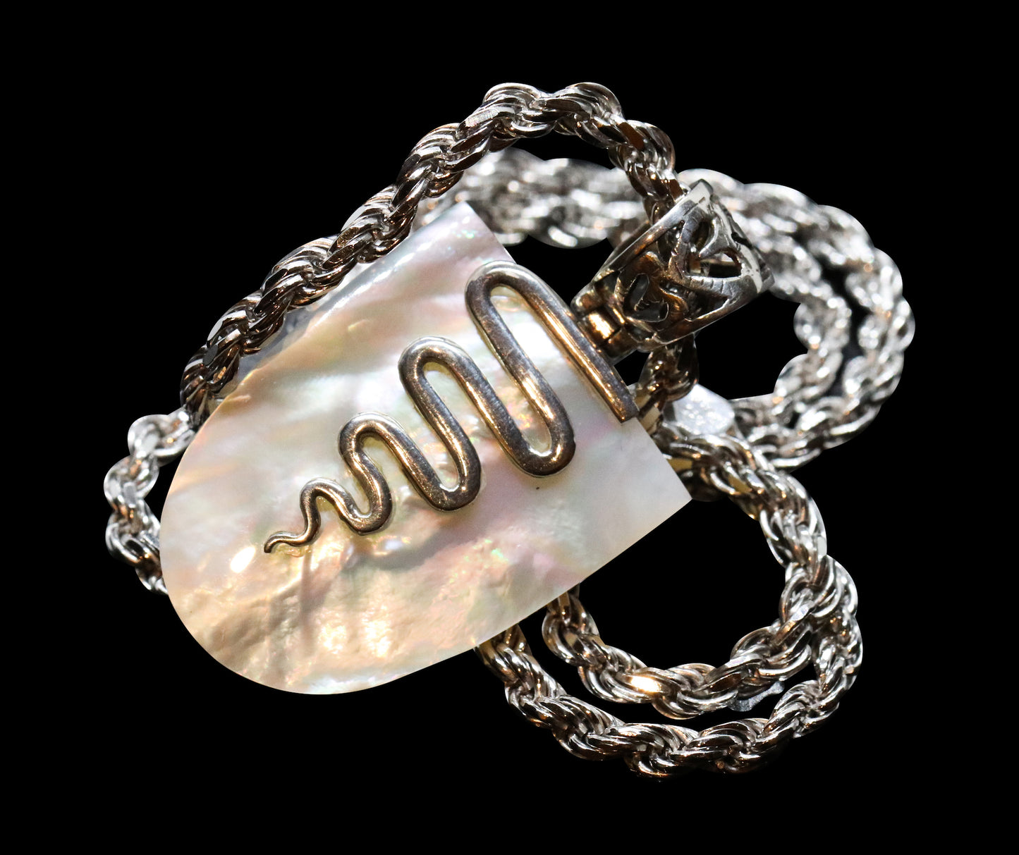 SLYTHERIN X MOTHER OF PEARL SHEILD